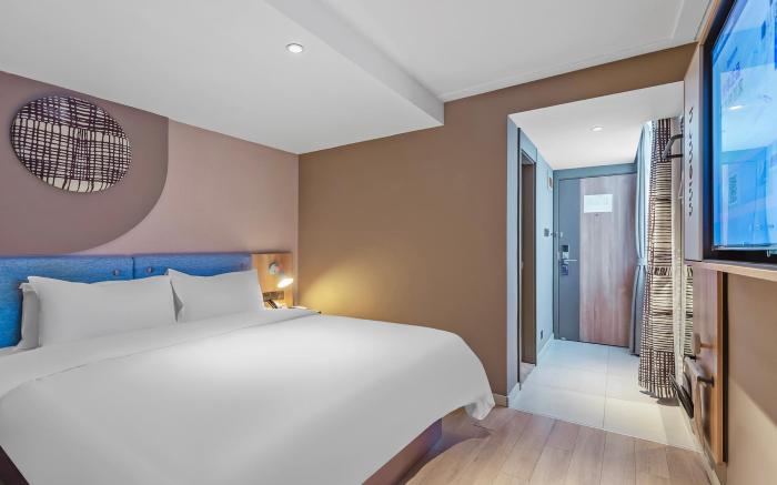 Home Inn Neo Nanning Qingxiu Wanda Dongge Road Metro Station