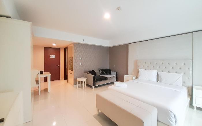 Modern Look Homey Studio Mataram City By Travelio