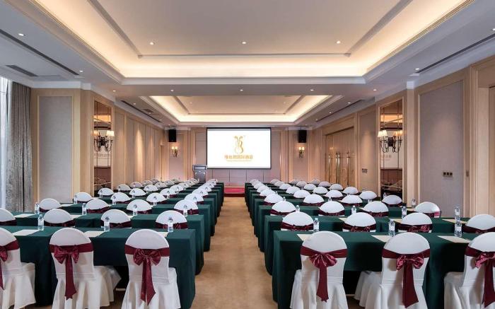 Vienna International Hotel Taiyuan South Railway Station Wusu Airport