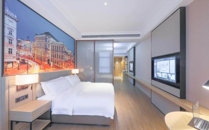 Vienna International Hotel Chongqing Liangjiang Shuitu Dadi Enterprise Park