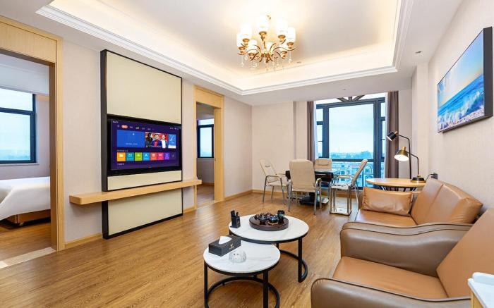 Vienna International Hotel Lufeng South Station