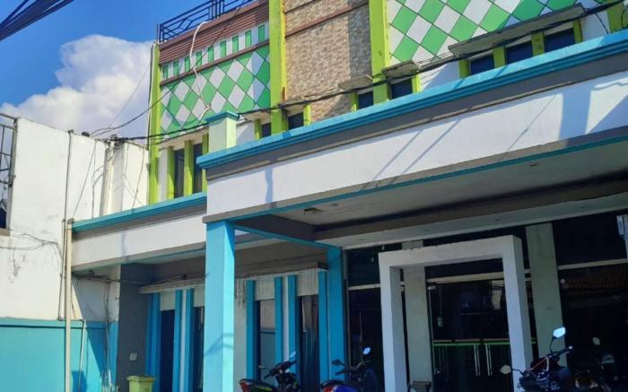SAHABAT Hotel Tangerang By Reccoma