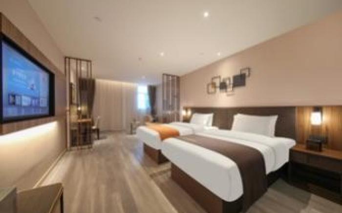 Home Inn Plus Wuhan Hankou Railway Station