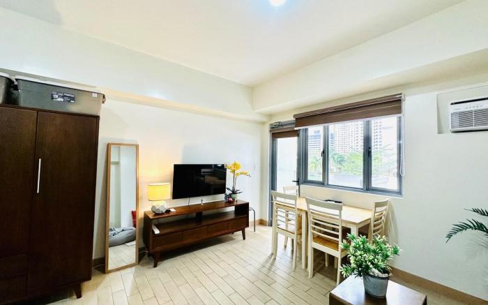 Homey & Comfortable Studio in Cubao Araneta City