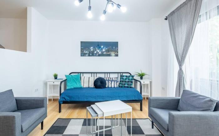 2BR & 2Balcony apartment by NW
