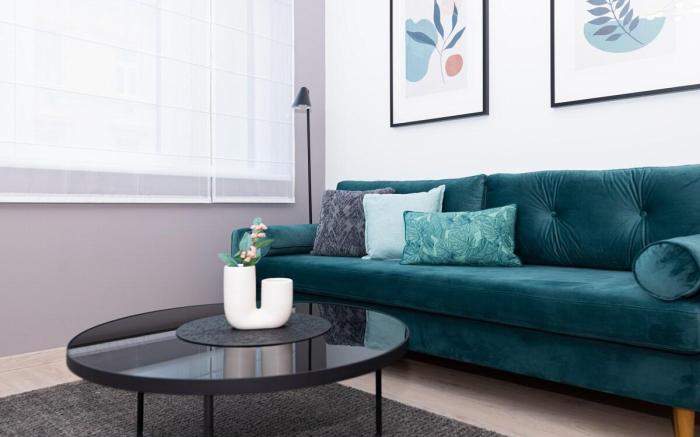 Chic207 Retreat: Modern 1BR Gem with Garage by NW