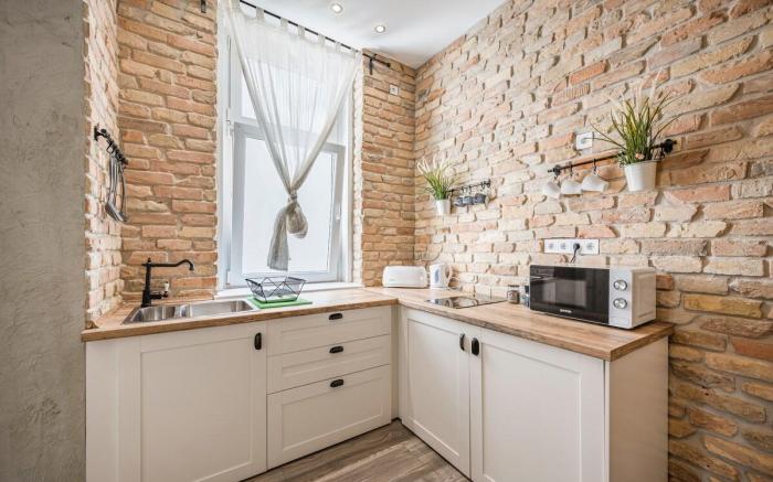 Central Design Apartment w A/C on Ring Road by NW