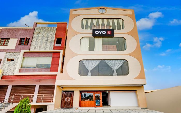Hotel O Inn In Town