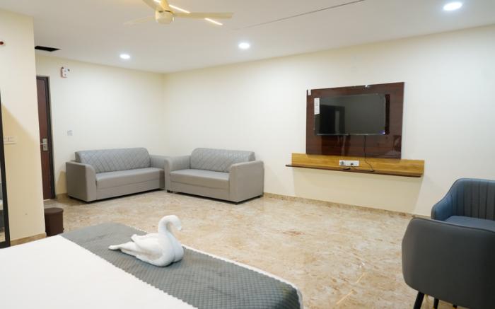 Madhura Luxury Rooms