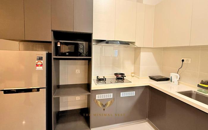 Baypoint Country Garden Danga Bay by Viesel Group