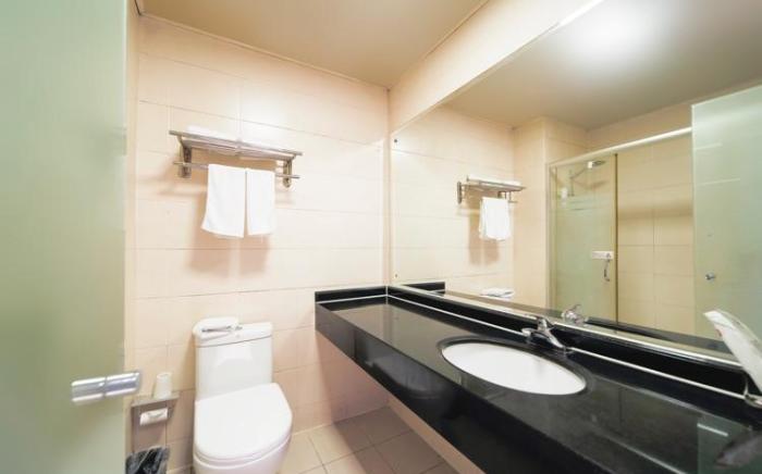 Home Inn Ningbo Tianyi Square Center
