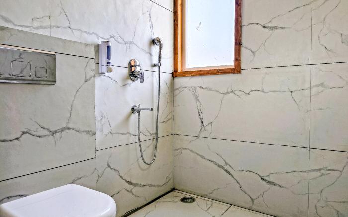 Jusgar Homestay 2BHK in Lansdowne by Homeyhuts