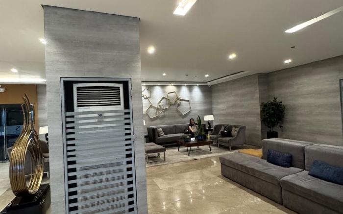 Regina 2 S Residences Tower 3
