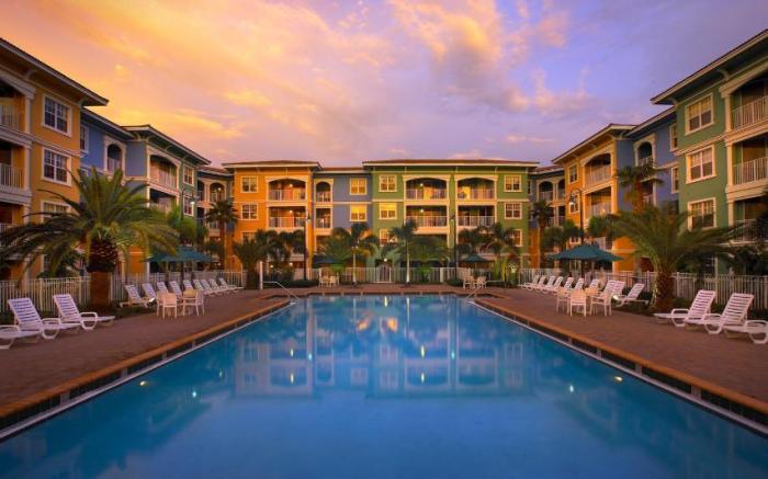 Mizner Place at Weston Town Center