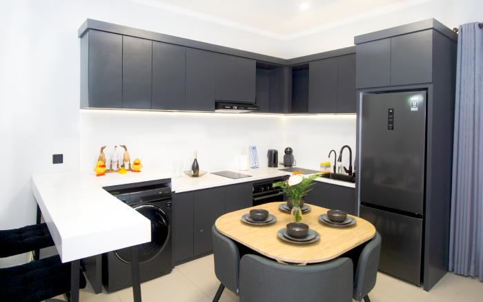 Modern Villa in the Heart of Bukit