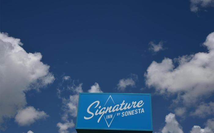 Signature Inn Miami