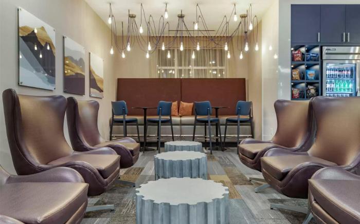 DoubleTree by Hilton Greenville Woodruff Road