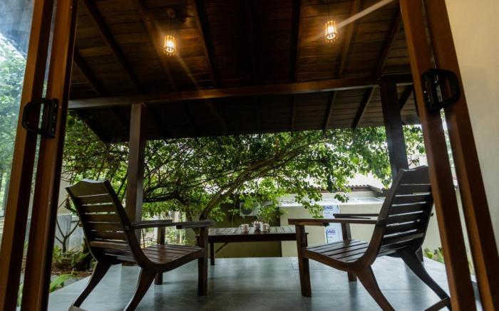 The NatureSurf Villas