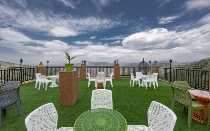 The Charvi Hotels Kufri by Exotic Stays