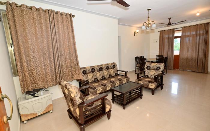 Sky’s heaven @ 2 BHK flat by Benaulim Beach