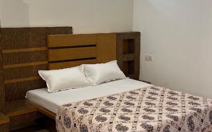 Manjul - 3BHK Villa in Nashik by Homeyhuts