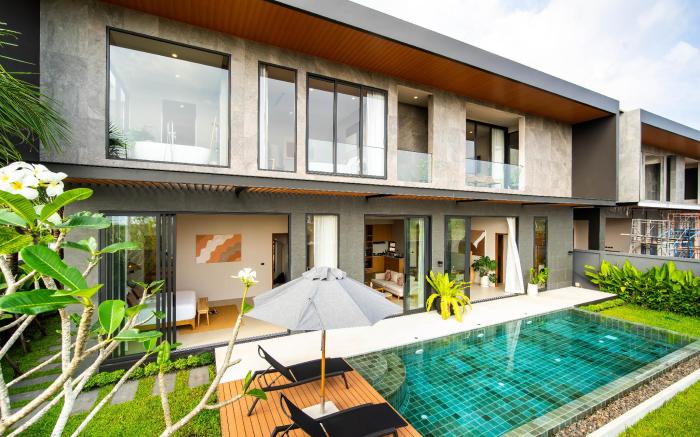 Long One pool villa
