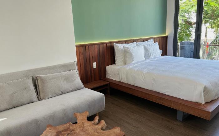 Arava Retreat Danang Oceanfront