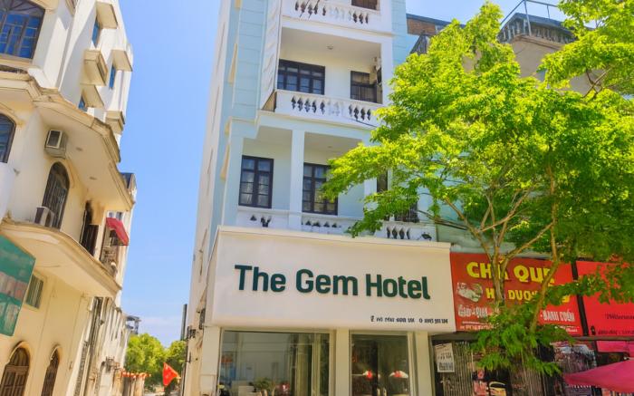 THE GEM HOTEL