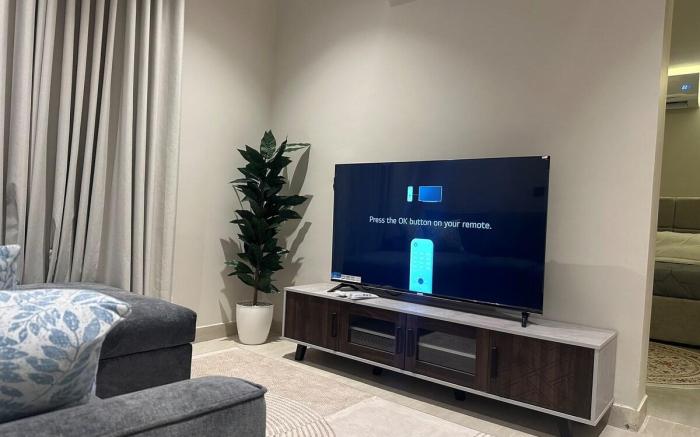 شقة مودرن غرفة نوم وصالة