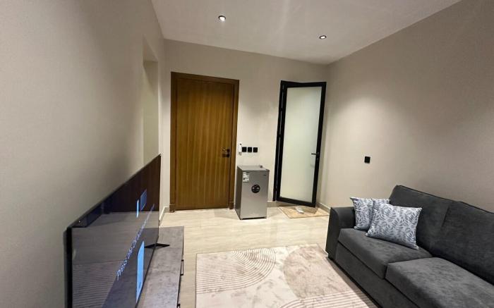 شقة مودرن غرفة نوم وصالة