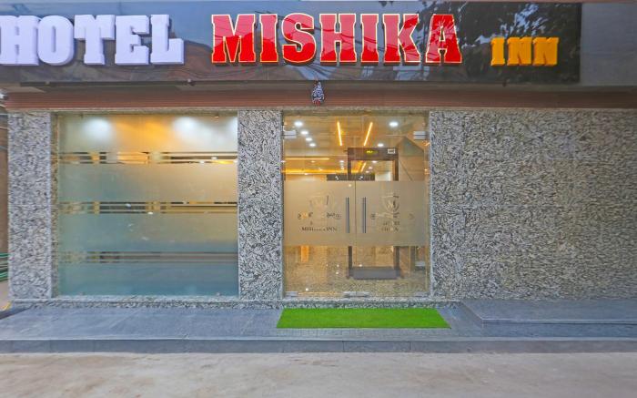FabHotel Mishika Inn