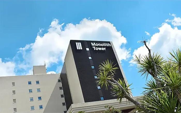 Spa Resort Hawaiians Monolith Tower