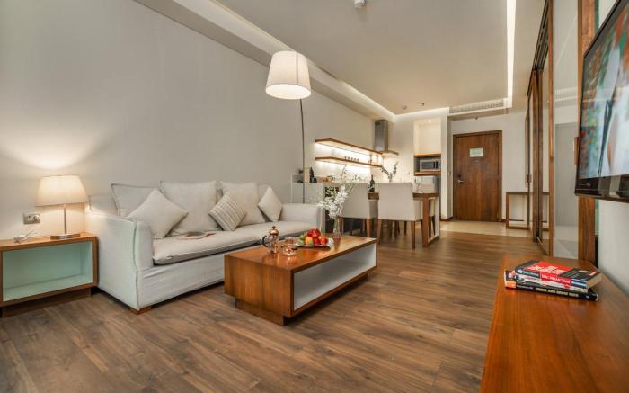Da Nang Premium Seaview Apartment by A La Carte 