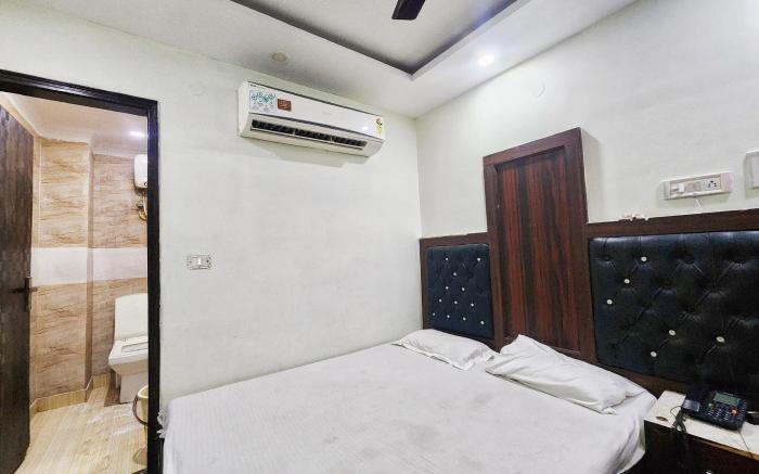 Hotel Shivans Palace