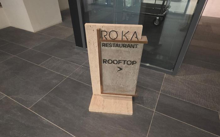 Elite 1BR @ Roka Lounge, Financial Harbour