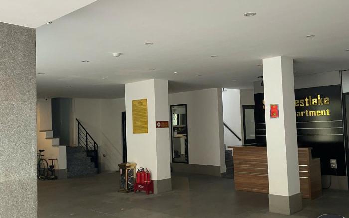 Sofia Westlake Apartment