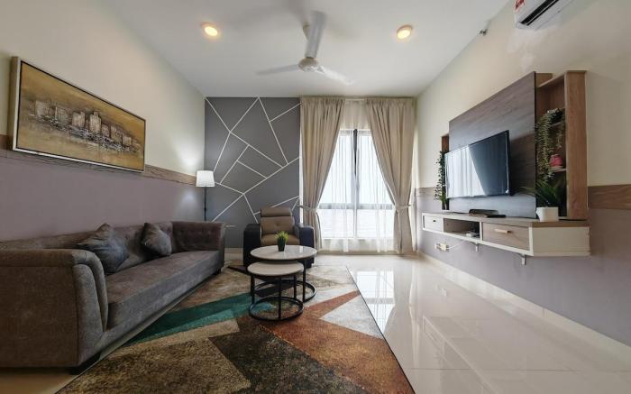 Mykey The Apple 2BR Suites  Near Jonker Street