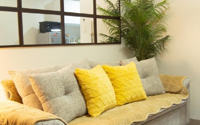 The BriC Haus: 1BR @ Air Res Makati CBD/Greenbelt