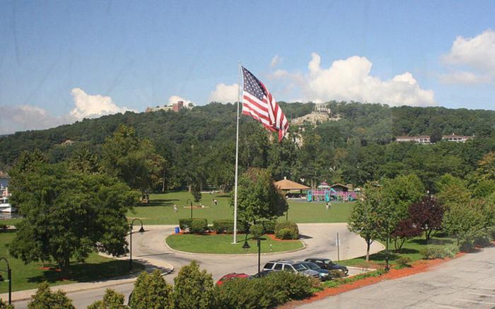 Holiday Inn Express & Suites Peekskill-Lower Hudson Valley By IHG