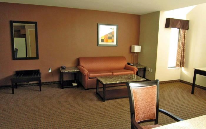 Red Carpet Inn and Suites Monmouth JCT