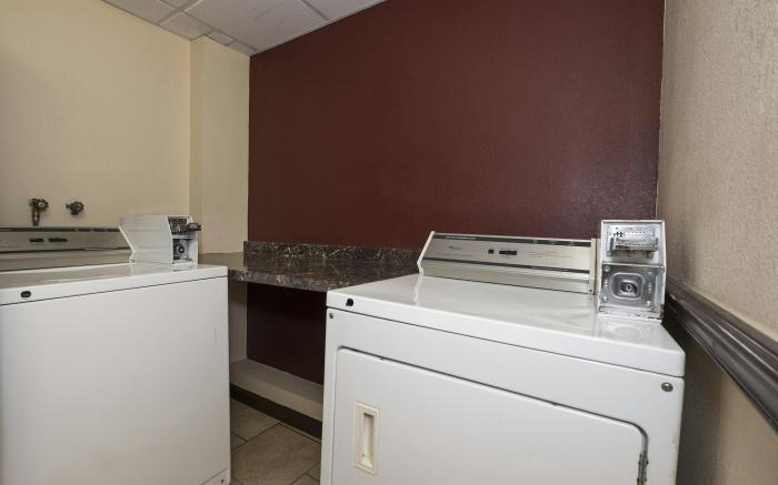 Red Roof PLUS+ Poughkeepsie