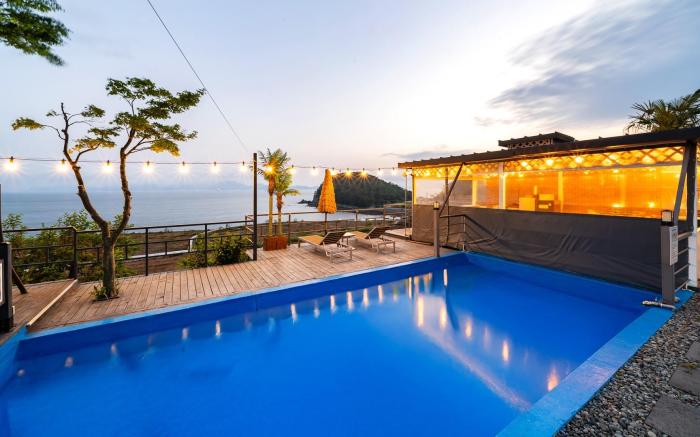 Namhae Sea N View Pool Villa Pension