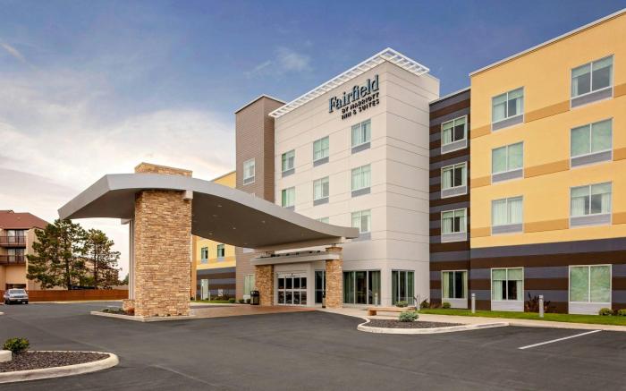 Fairfield by Marriott Inn & Suites Port Clinton Waterfront