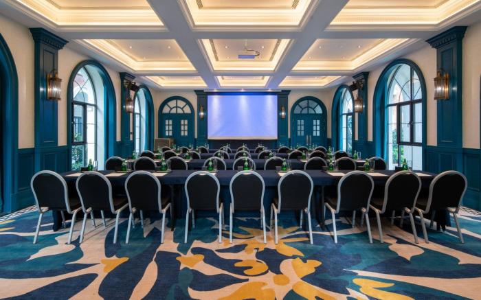 Hotel Indigo Heilong Lake By IHG