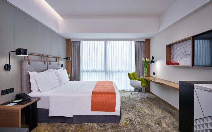 Holiday Inn Guangzhou South Lake By IHG