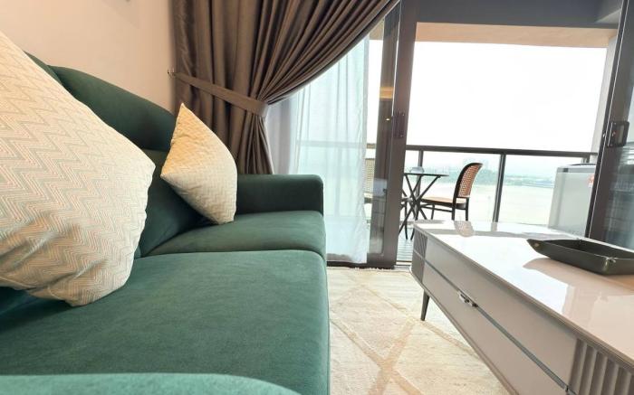 Pearl Seaview Studiounit atR&F SeineRegion ByANJU