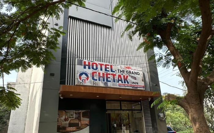 The Grand Chetak Inn