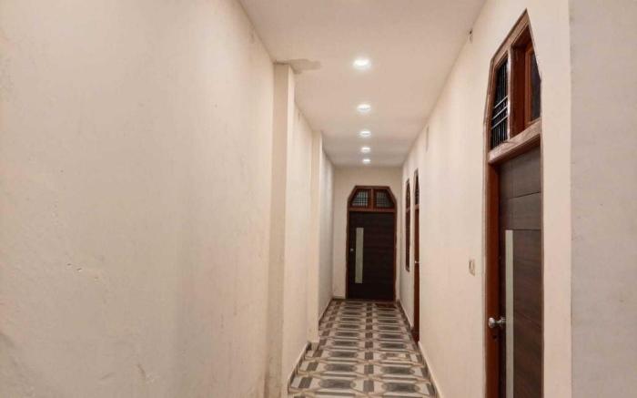 Hotel O Ayodhya Deluxe