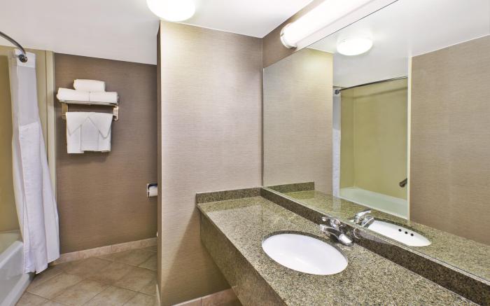 Holiday Inn Gaithersburg By IHG