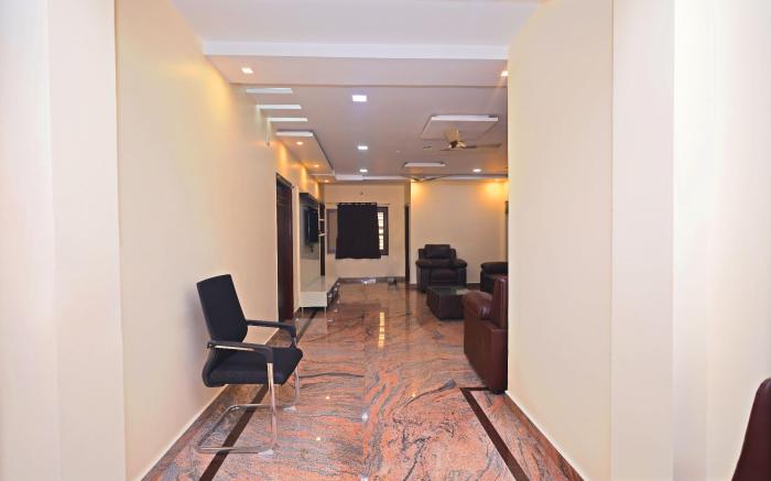 Jay and Jas Hotel 